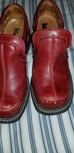 Fluevog F shoes, sz 9, red